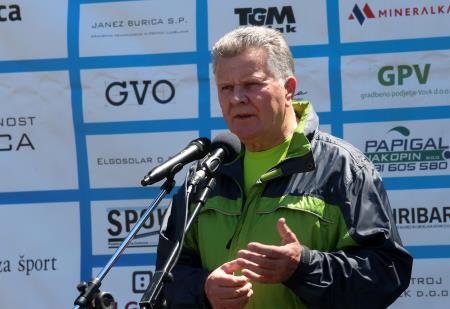 OTVORITEV DOVOZNE CESTE DO BIATLONSKEGA CENTRA 10 FOTO LJUBO VUKELIČ